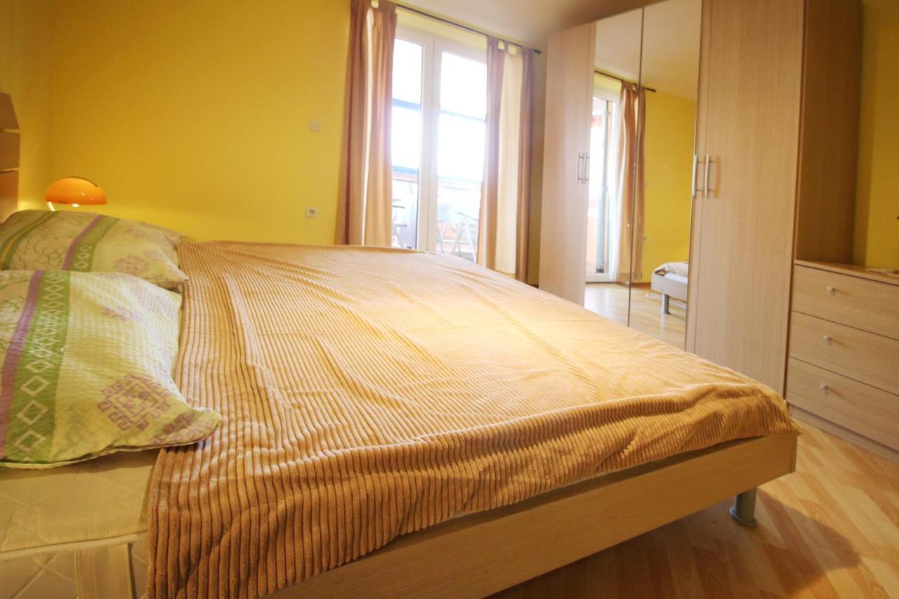 Apartments Pintar Zarok Baška Екстериор снимка