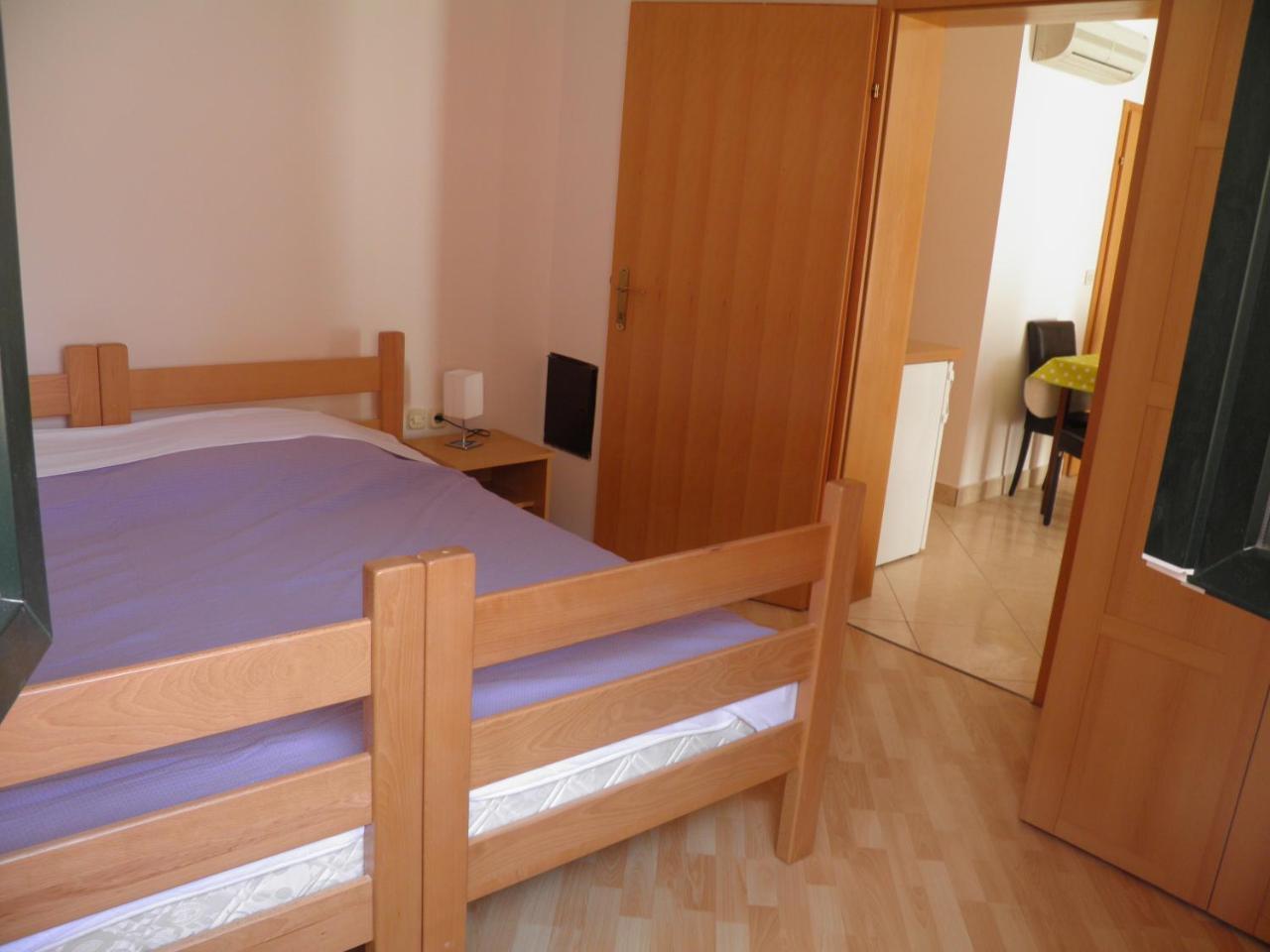 Apartments Pintar Zarok Baška Екстериор снимка