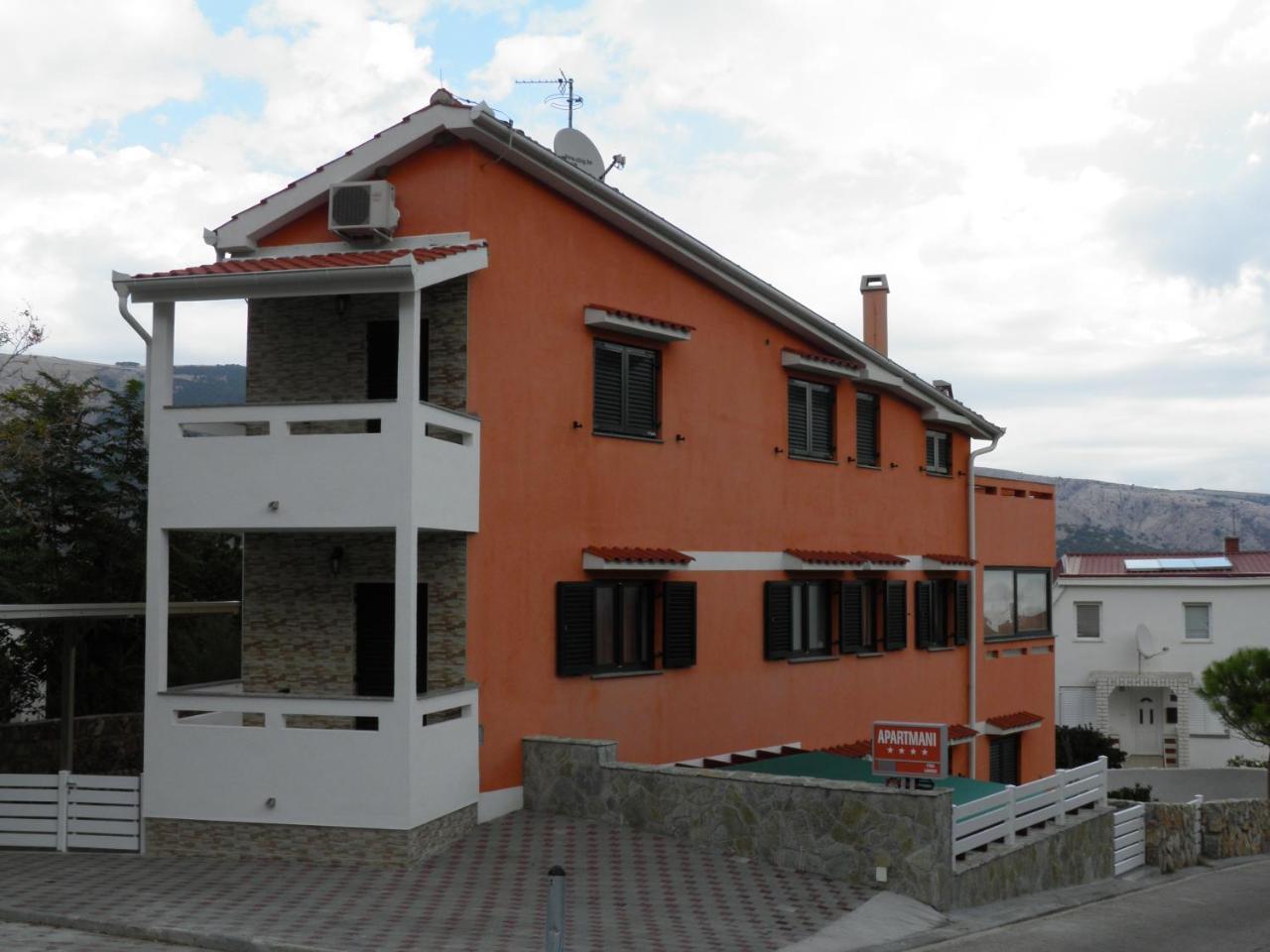Apartments Pintar Zarok Baška Екстериор снимка