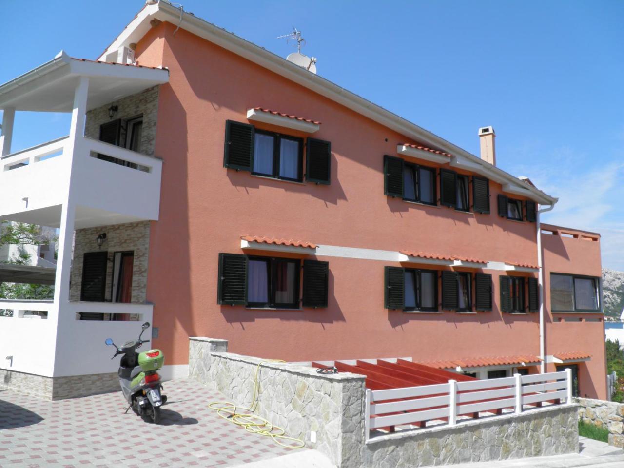 Apartments Pintar Zarok Baška Екстериор снимка